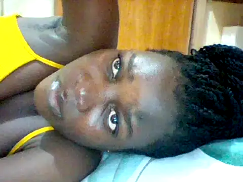 Snapshot of Alessandrajenna chatting on 02/13/25, 05:01 Alessandrajenna online show from 02/13/25, 05:01