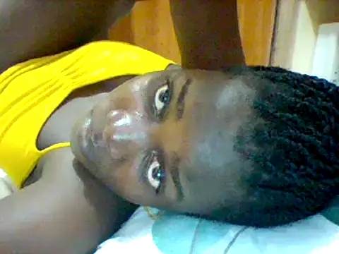 Snapshot of Alessandrajenna chatting on 02/13/25, 08:03 Alessandrajenna online show from 02/13/25, 08:03