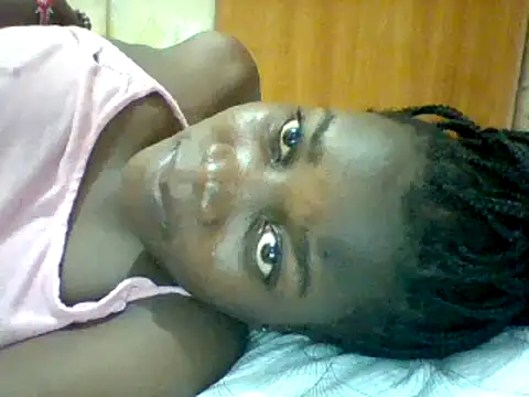 Snapshot of Alessandrajenna chatting on 03/08/25, 08:35 Alessandrajenna online show from 03/08/25, 08:35