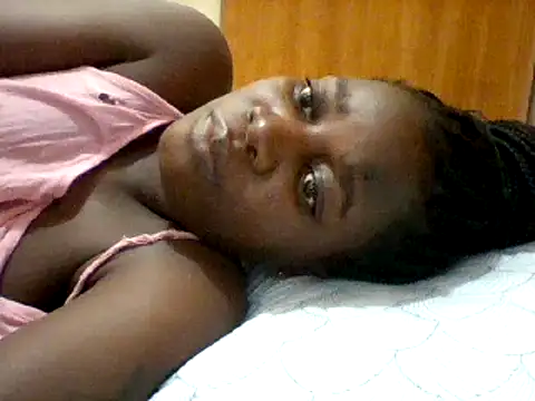 Snapshot of Alessandrajenna chatting on 03/10/25, 09:21 Alessandrajenna online show from 03/10/25, 09:21