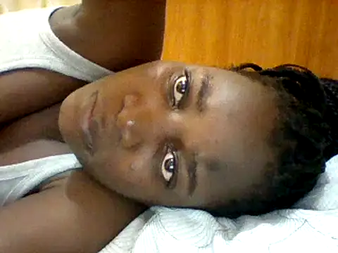 Snapshot of Alessandrajenna chatting on 03/12/25, 12:36 Alessandrajenna online show from 03/12/25, 12:36