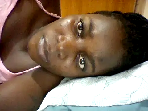 Snapshot of Alessandrajenna chatting on 03/22/25, 06:03 Alessandrajenna online show from 03/22/25, 06:03