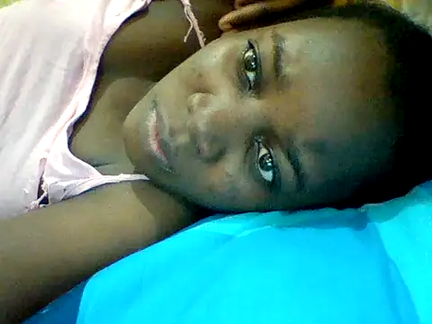 Snapshot of Alessandrajenna chatting on 09/13/25, 05:40 Alessandrajenna online show from 09/13/25, 05:40