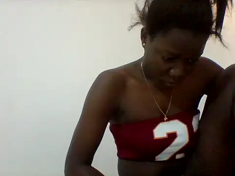 Snapshot of Alessandrajenna chatting on 02/11/26, 05:45 Alessandrajenna online show from 02/11/26, 05:45