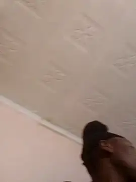 Snapshot of pretty-donna chatting on 11/06/25, 06:03 pretty-donna online show from 11/06/25, 06:03