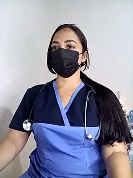 Snapshot of MEGAN_X0XX chatting on 12/28/24, 12:04 MEGAN X0XX online show from 12/28/24, 12:04