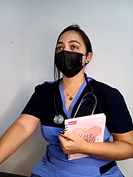 Snapshot of MEGAN_X0XX chatting on 10/05/25, 08:51 MEGAN X0XX online show from 10/05/25, 08:51