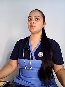 Snapshot of MEGAN_X0XX chatting on 10/14/25, 09:48 MEGAN X0XX online show from 10/14/25, 09:48