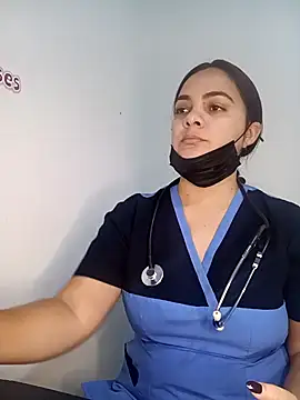 Snapshot of MEGAN_X0XX chatting on 10/24/25, 10:17 MEGAN X0XX online show from 10/24/25, 10:17