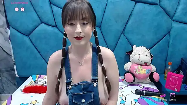 Snapshot of Belly_Rosse chatting on 04/20/26, 02:42 Belly Rosse online show from 04/20/26, 02:42