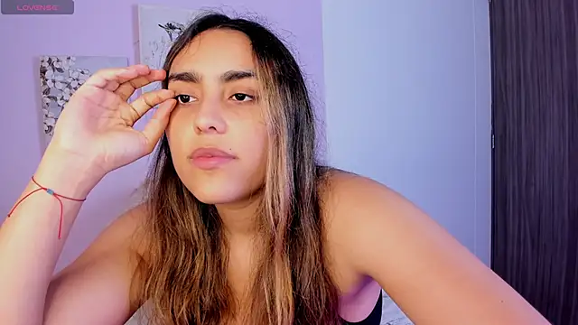 Snapshot of Mhia_palmer chatting on 03/29/26, 12:10 Mhia palmer online show from 03/29/26, 12:10