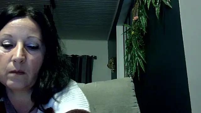 feline27 online show from 01/12/26, 05:07