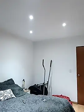 Snapshot of bigbooty-30 chatting on 03/27/26, 11:21 bigbooty-30 online show from 03/27/26, 11:21