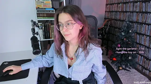 icefroqq online show from 12/30/24, 06:05