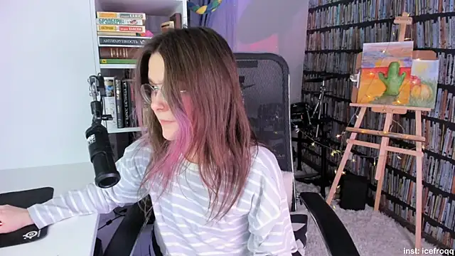 icefroqq online show from 02/24/25, 09:31