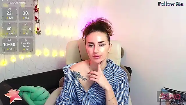 xx adrihanna xx online show from 01/22/25, 03:40