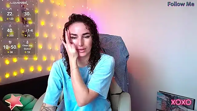 xx adrihanna xx online show from 01/23/25, 06:39