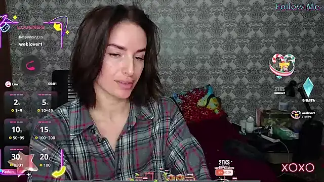 xx adrihanna xx online show from 10/30/25, 04:36