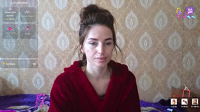 Snapshot of xx_adrihanna_xx chatting on 03/11/26, 09:04 xx adrihanna xx online show from 03/11/26, 09:04