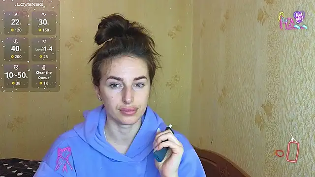 Snapshot of xx_adrihanna_xx chatting on 03/19/26, 05:17 xx adrihanna xx online show from 03/19/26, 05:17