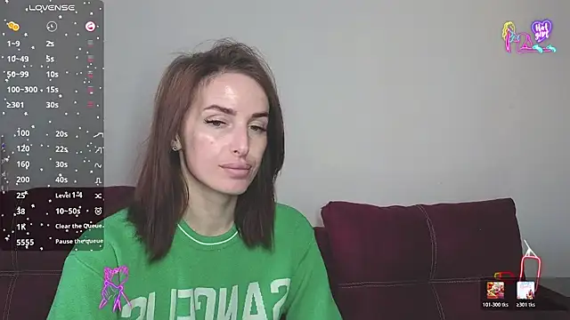 Snapshot of xx_adrihanna_xx chatting on 04/14/26, 12:33 xx adrihanna xx online show from 04/14/26, 12:33