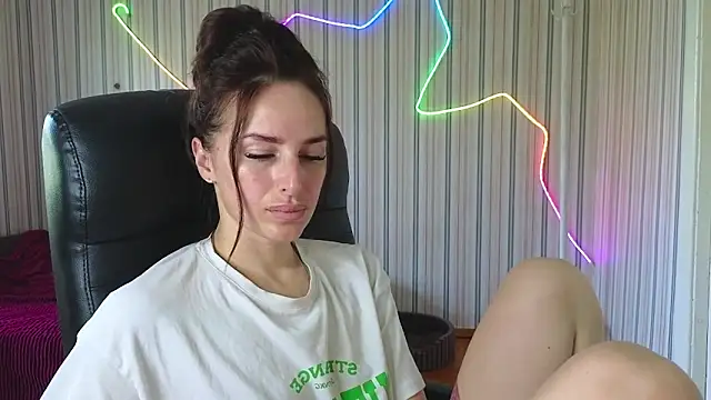 Snapshot of xx_adrihanna_xx chatting on 07/01/26, 08:27 xx adrihanna xx online show from 07/01/26, 08:27