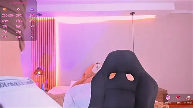 AbbieEdmond online show from 11/06/25, 04:02