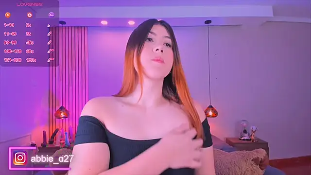 AbbieEdmond online show from 11/25/25, 03:50