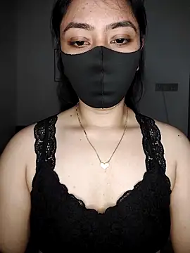 Snapshot of Sima--Roy chatting on 04/21/26, 08:20 Sima--Roy online show from 04/21/26, 08:20