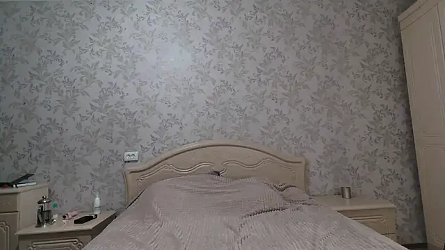 Snapshot of Alexandra_Meow chatting on 12/18/25, 09:43 Alexandra Meow online show from 12/18/25, 09:43