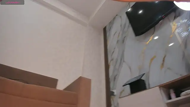 su nan online show from 03/03/25, 01:31