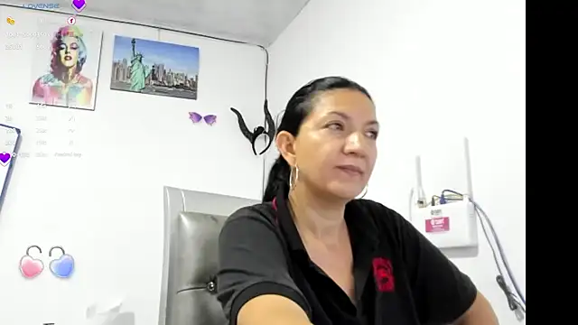 Angelblue  online show from 03/06/25, 09:20