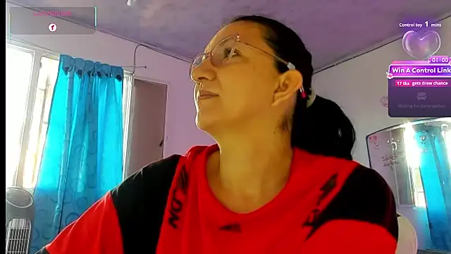 Snapshot of Angelblue_ chatting on 07/15/26, 02:22 Angelblue online show from 07/15/26, 02:22