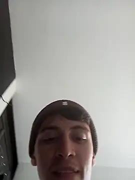 Snapshot of Norehg chatting on 02/23/25, 05:07 Norehg online show from 02/23/25, 05:07