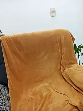 Snapshot of Norehg chatting on 03/01/25, 09:18 Norehg online show from 03/01/25, 09:18