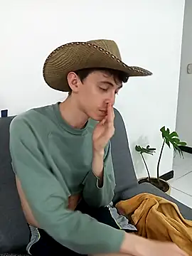 Snapshot of Norehg chatting on 03/03/25, 03:08 Norehg online show from 03/03/25, 03:08