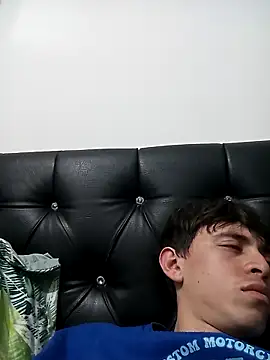 Snapshot of Norehg chatting on 03/10/25, 03:23 Norehg online show from 03/10/25, 03:23