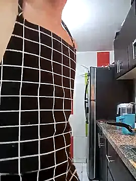 Snapshot of Norehg chatting on 03/15/25, 06:14 Norehg online show from 03/15/25, 06:14