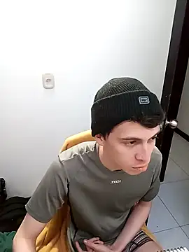 Snapshot of Norehg chatting on 03/19/25, 11:06 Norehg online show from 03/19/25, 11:06