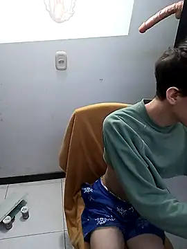 Snapshot of Norehg chatting on 03/20/25, 09:15 Norehg online show from 03/20/25, 09:15