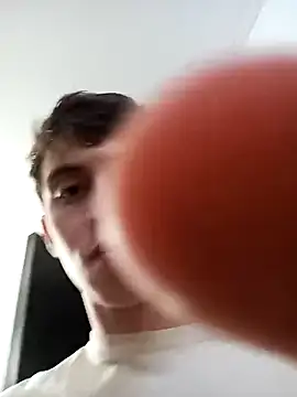 Snapshot of Norehg chatting on 03/21/25, 12:51 Norehg online show from 03/21/25, 12:51