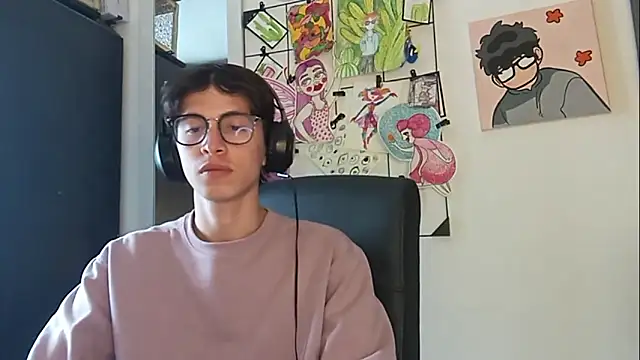 Snapshot of Norehg chatting on 09/10/25, 06:19 Norehg online show from 09/10/25, 06:19