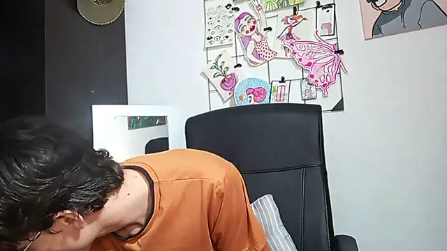 Snapshot of Norehg chatting on 09/22/25, 08:49 Norehg online show from 09/22/25, 08:49