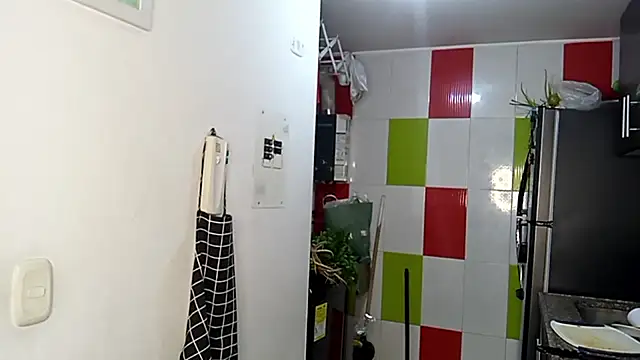 Snapshot of Norehg chatting on 09/25/25, 08:29 Norehg online show from 09/25/25, 08:29