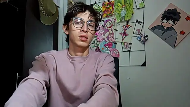 Snapshot of Norehg chatting on 09/27/25, 07:24 Norehg online show from 09/27/25, 07:24