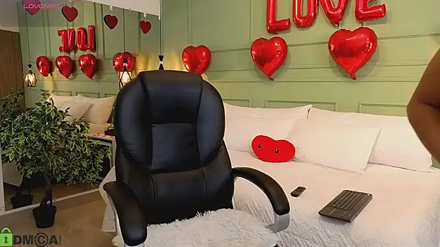 kataliina   online show from 02/13/26, 11:50