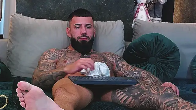 masterkingofmusclee online show from 12/27/24, 12:23