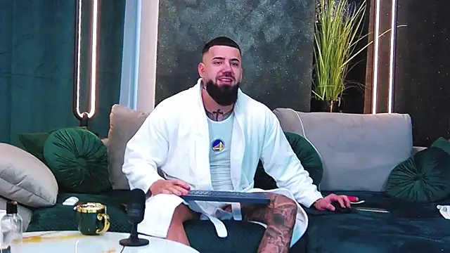 masterkingofmusclee online show from 02/03/25, 07:18