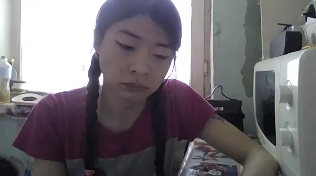 CarlyJoy online show from 02/17/25, 11:02