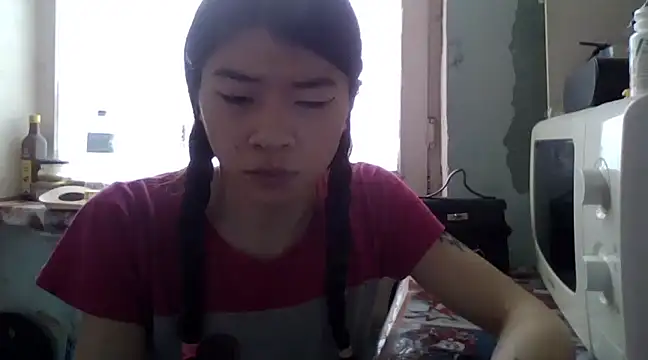 CarlyJoy online show from 02/19/25, 07:50